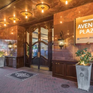 WorldMark Avenue Plaza